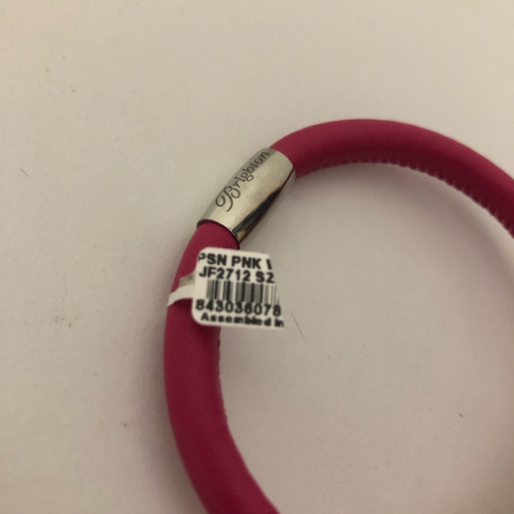NWT Brighton Pink Woodstock Leather Bracelet With Pink Ribbon And Crystal Charms - Picture 4 of 5
